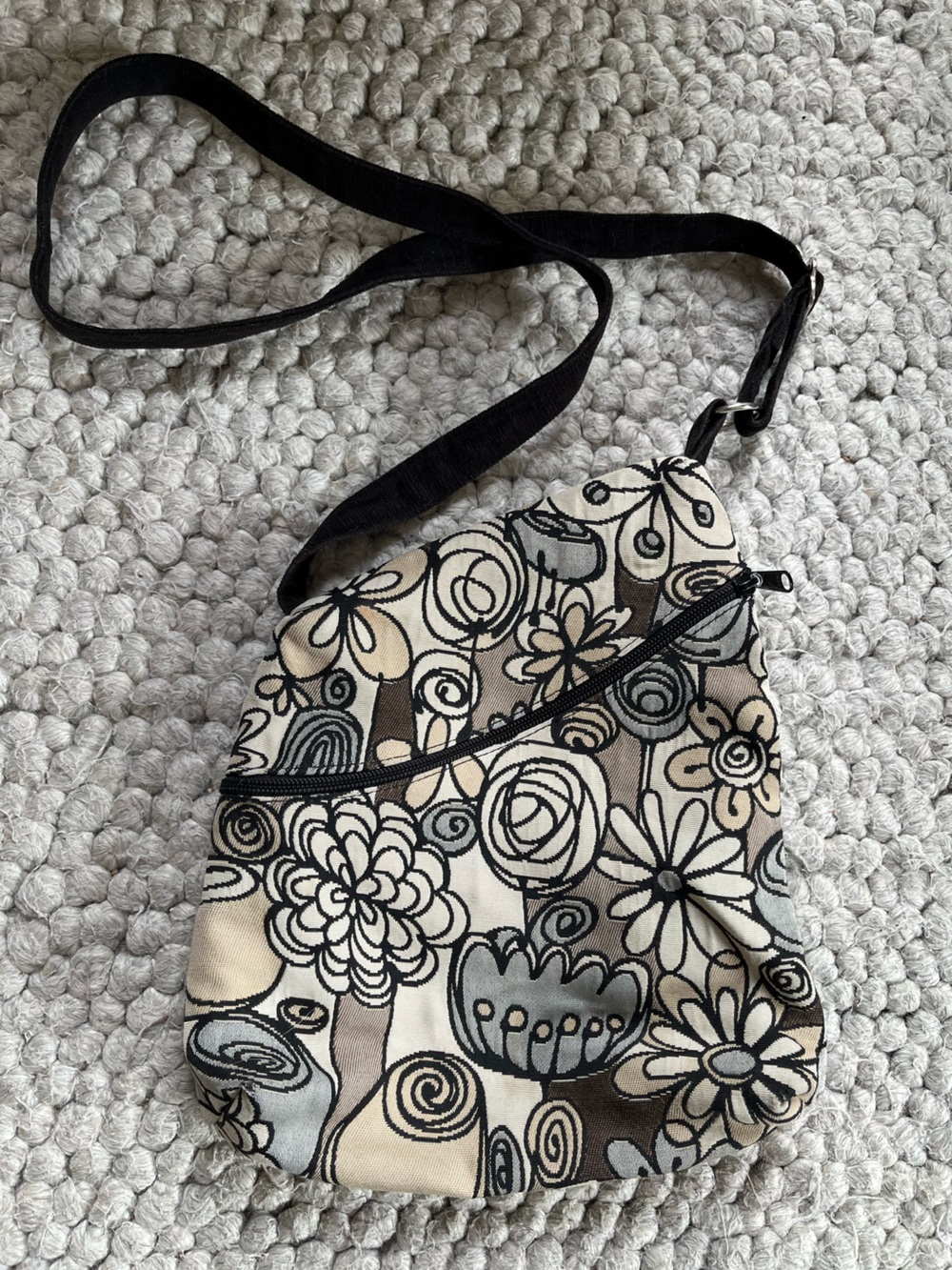 Vintage Floral Tapestry Crossbody Bag made by Erda of Cambridge, Maine.